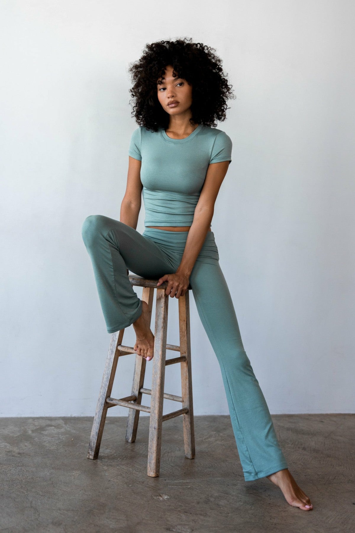Skatie Easy Tee Ribbed in Sage - Clothing