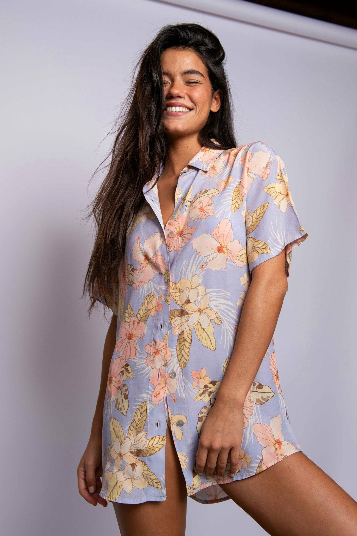 Skatie Tommy Button Down in Hula - Swim|Clothing