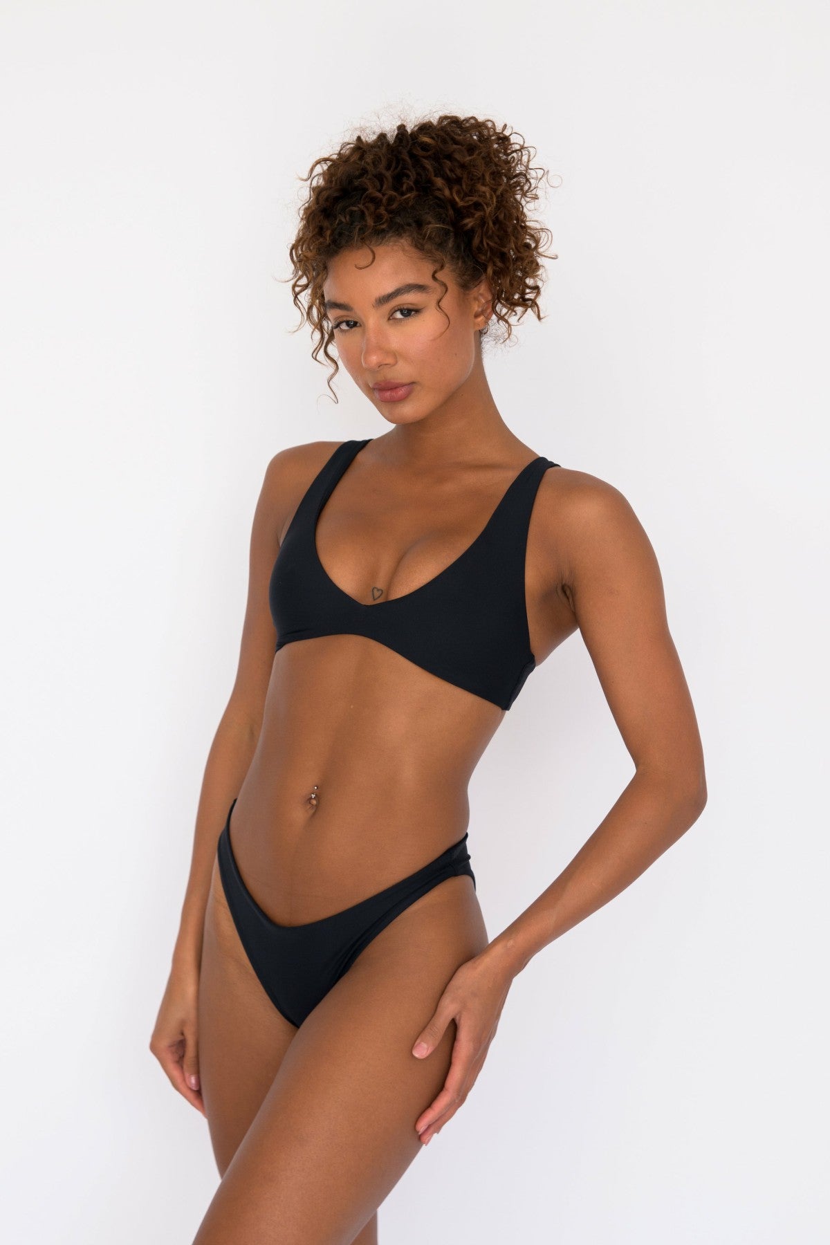 Skatie Sami Bikini Top in Black - Swim