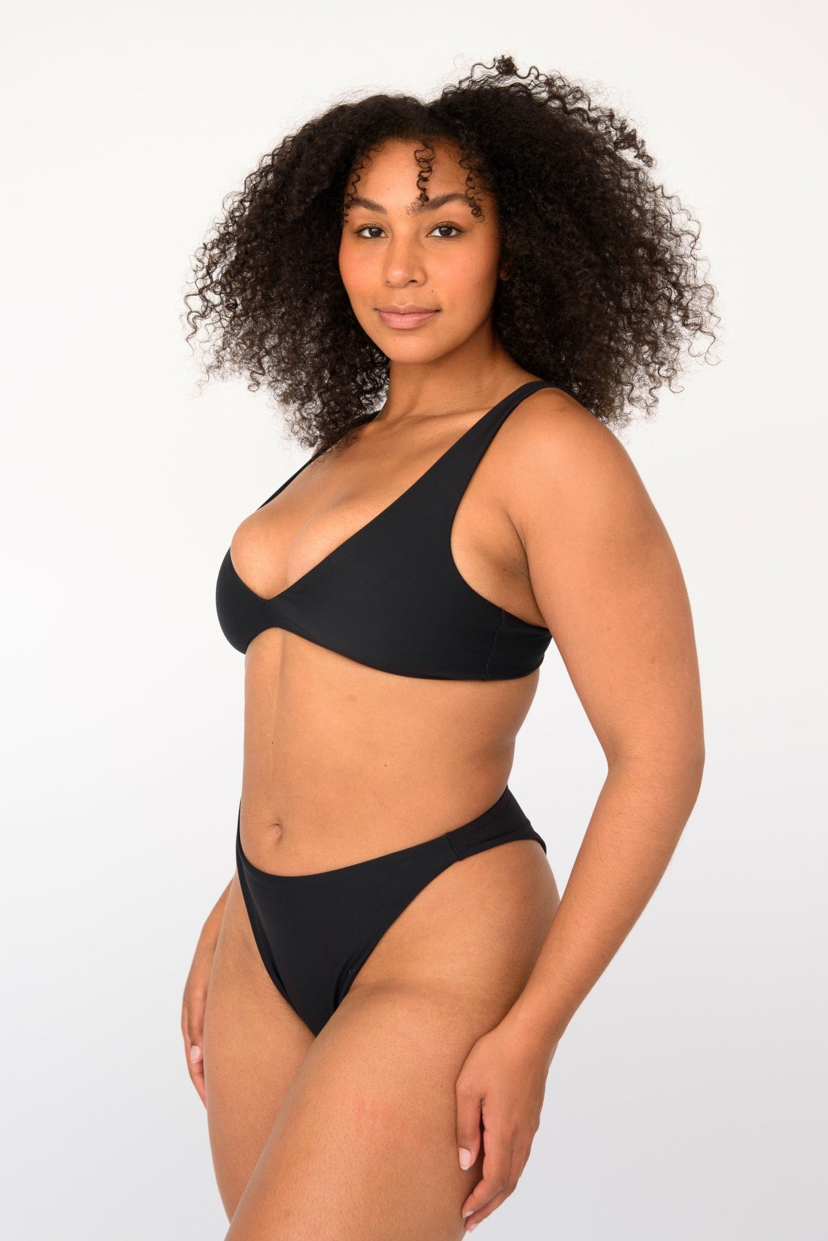 Skatie Sami Bikini Top in Black - Swim