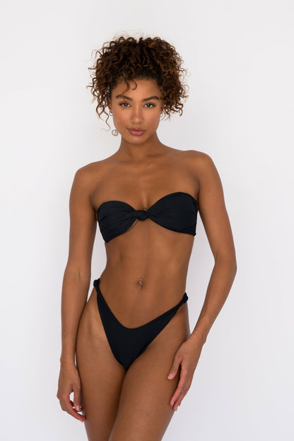 Skatie Lyndi Bikini Top in Black - Swim