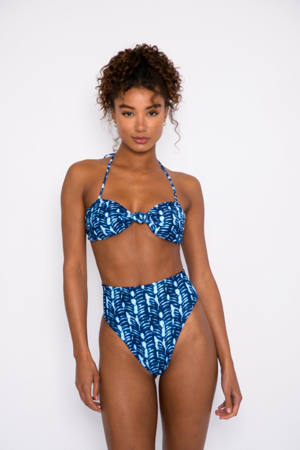 Skatie Lyndi Bikini Top in Azul - Swim