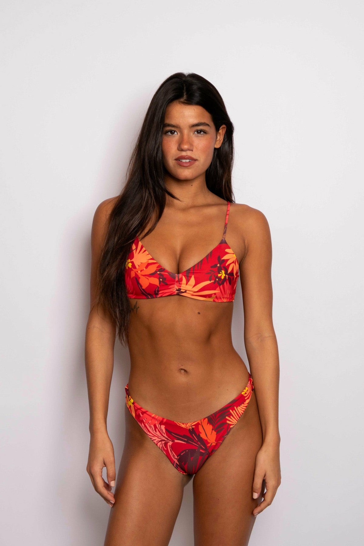 Skatie Betsy Top in Kapaa - Swim